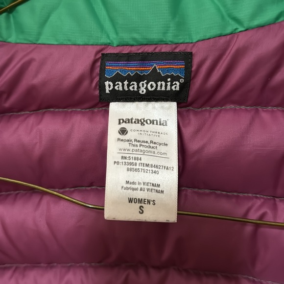Patagonia Goose Down Vest - Picture 6 of 6